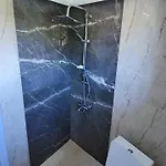 Pensiune Bulgarane House *