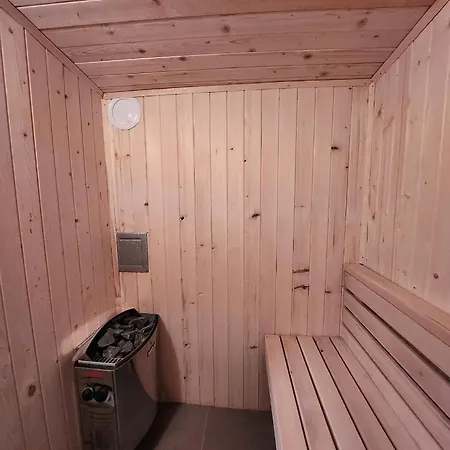 Bulgarane House Konukevi